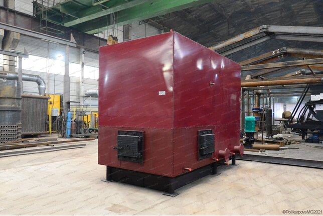Твердотопливный котел 1.6 МВт водогрейный